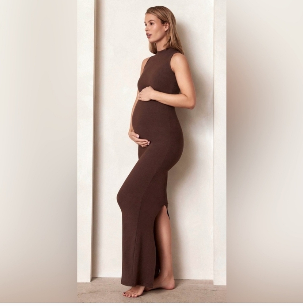 Elegant Brown Maxi Maternity Dress